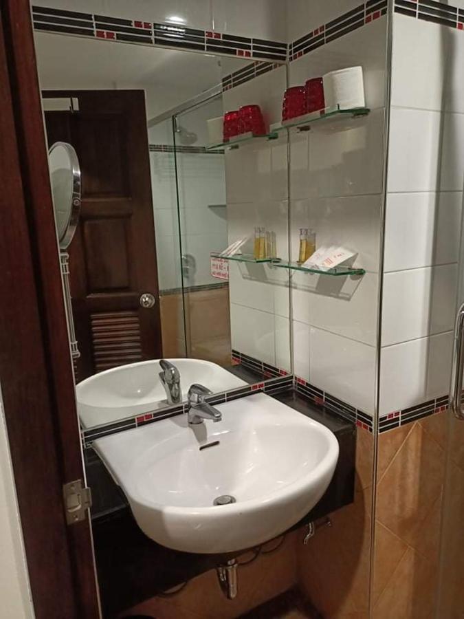 Soi2Inn Паттая Екстер'єр фото