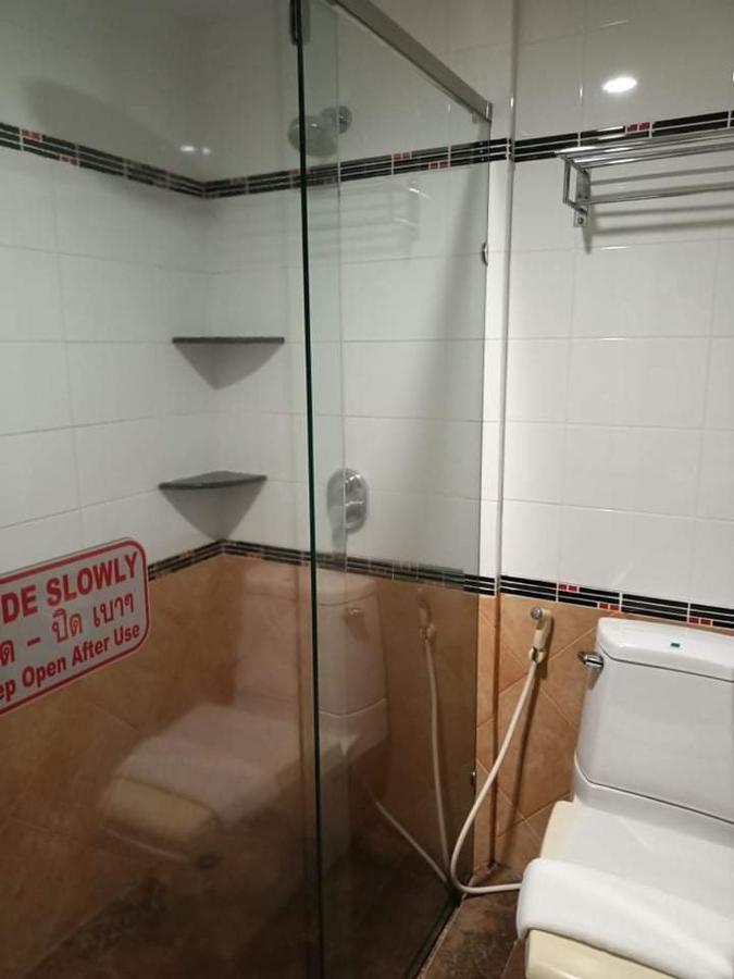 Soi2Inn Паттая Екстер'єр фото